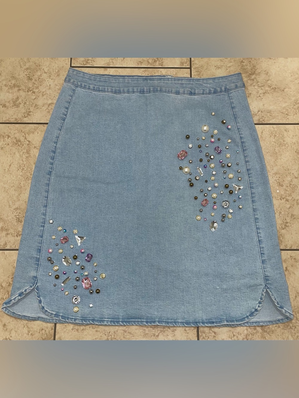 V Cristina Gem-Embellished Light Wash Denim Mini Skirt Size 14
